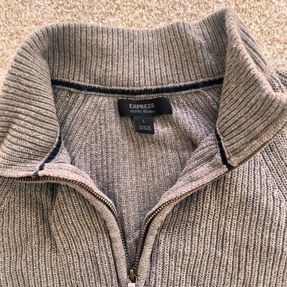 Express 100% Cotton Knit Gray Quarter-Zip Pullover Sweater - Picture 3 of 6